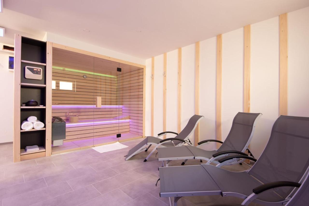 Chic Apartments With Balcony And Spa In Mojstrana Exterior foto